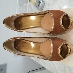 Jimmy Choo, Size 39, brown suede wedge